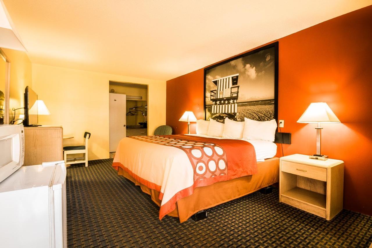 Hotel Super 8 By Wyndham Chipley Esterno foto