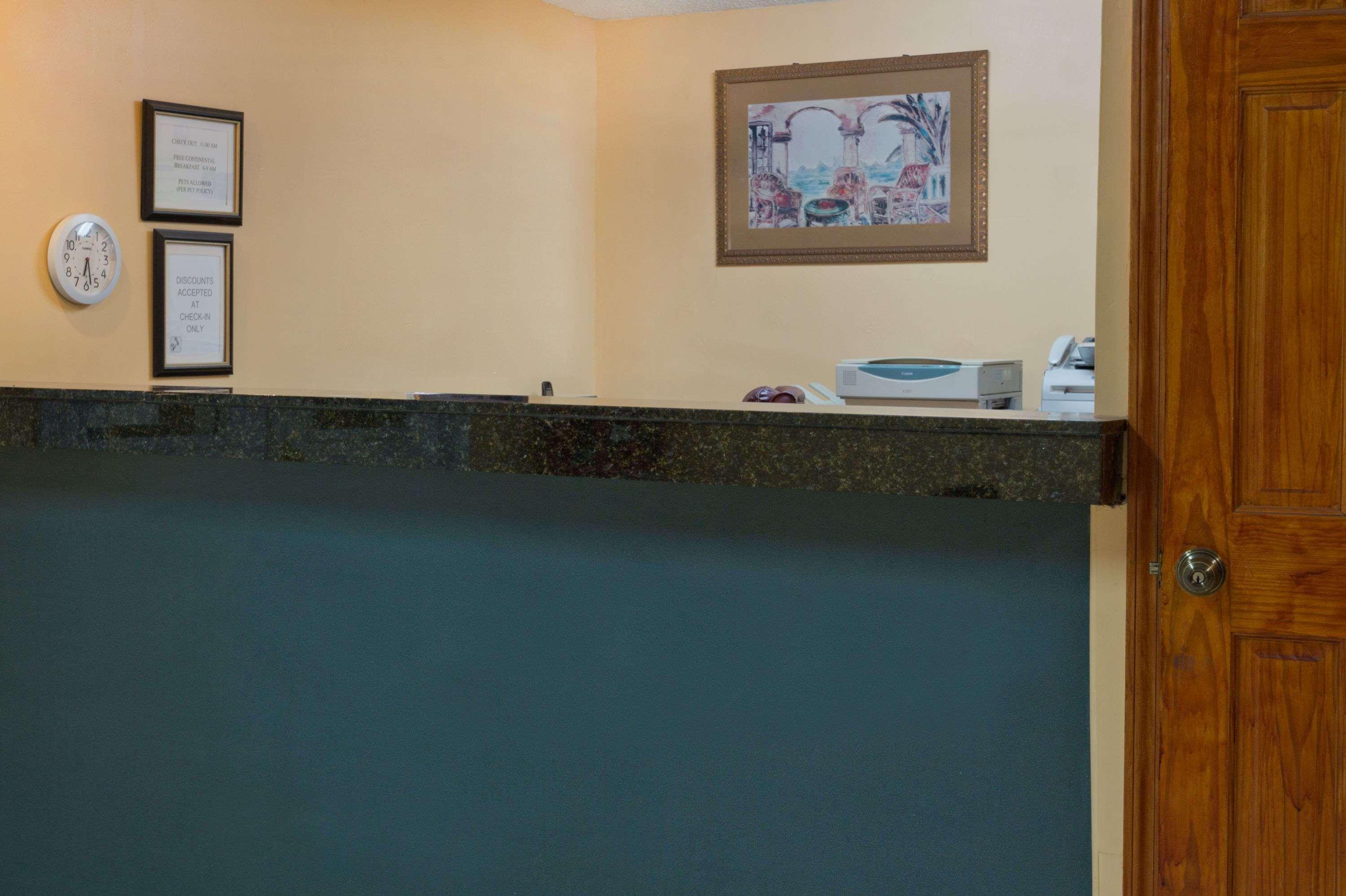 Hotel Super 8 By Wyndham Chipley Esterno foto