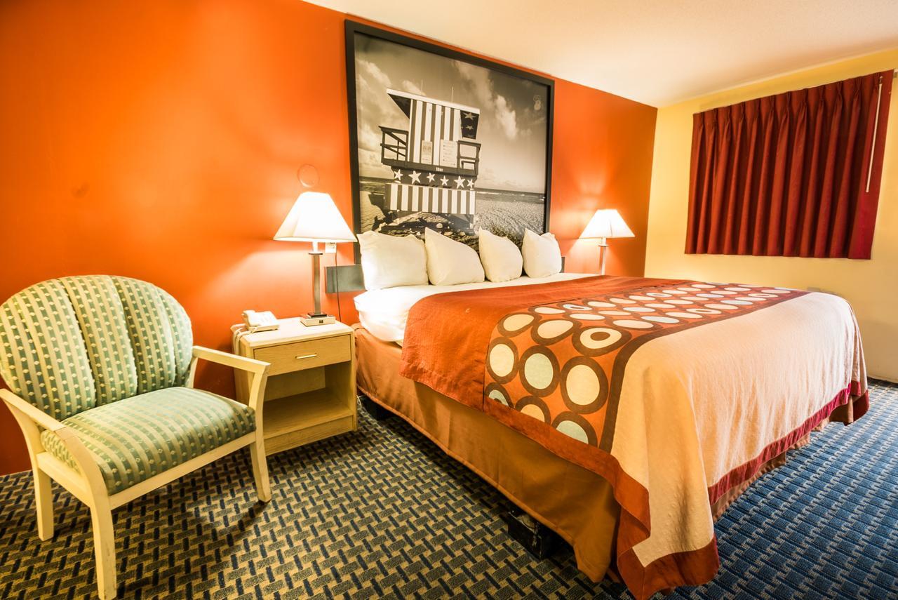 Hotel Super 8 By Wyndham Chipley Esterno foto